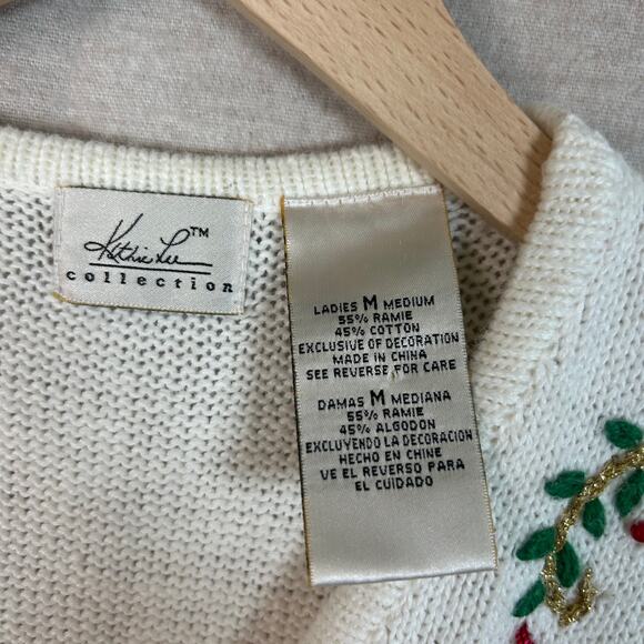 Vintage Kathie Lee Womens Knit Sweater Vest Size M Embroidered Beaded Christmas - Picture 3 of 8